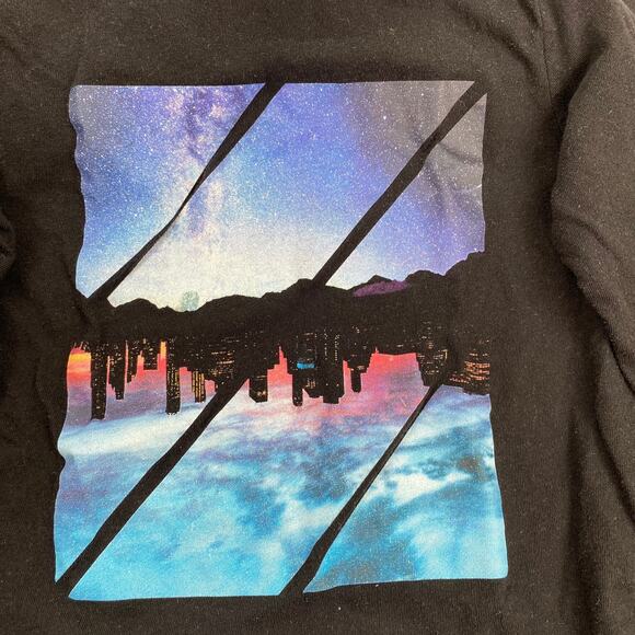 Old Navy Graphic T Shirts Set of 2 Long Sleeve Toddler Sz XS Blue Black Crewneck - Picture 3 of 7